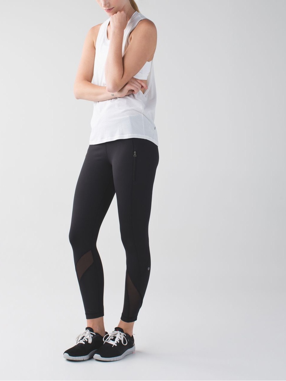 Lululemon Inspire Tight II
Black Mesh-Panel Athletic Leggings Yoga Size 4